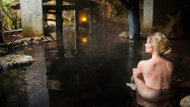 Moonshine reccomend japanese hot spring hotel