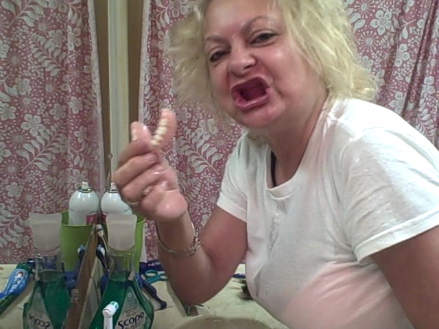 Dolce recomended gumjob giving granny chew slut