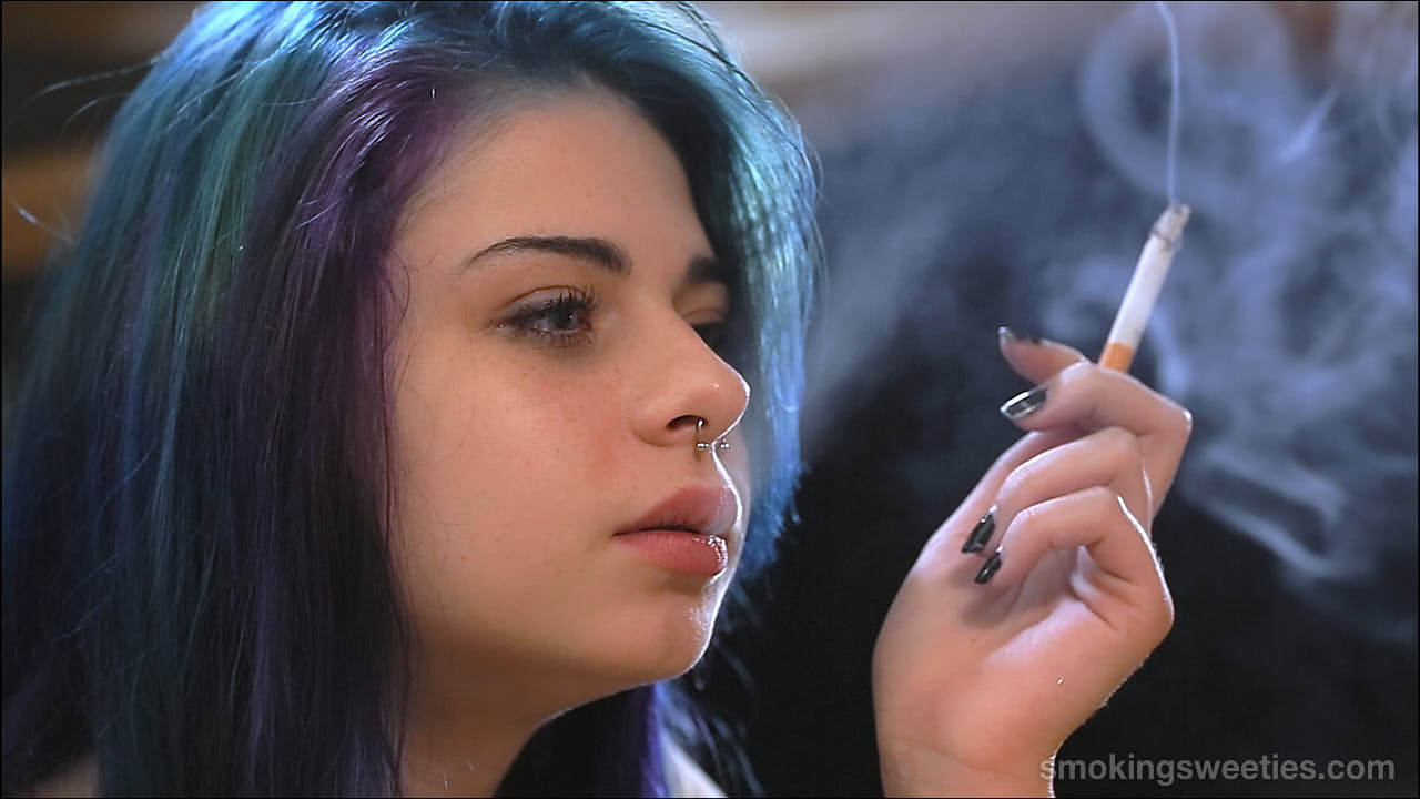 Vanessa smokingsweeties smoking girl
