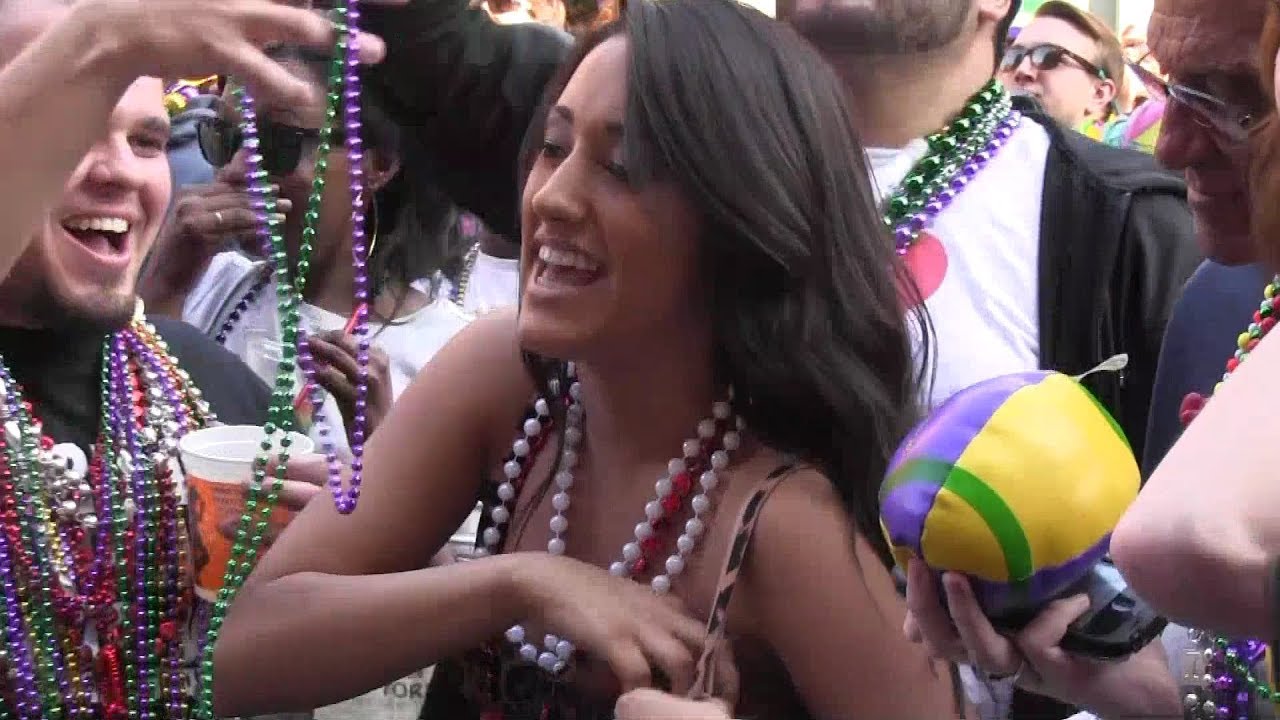 best of Mardi black chick during flashing beads