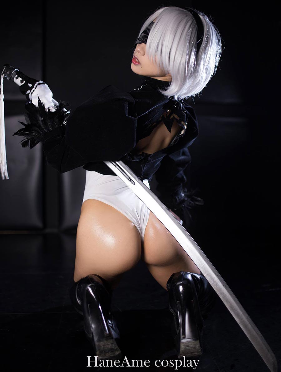 Nier automata cosplay with irresistible