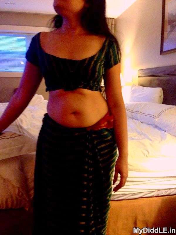 Cherry reccomend saree stripping sexy desiwife