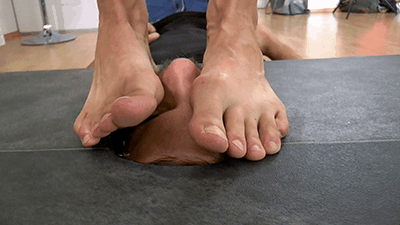 Scratch reccomend barefeet cockcrushing standing full weigh cock