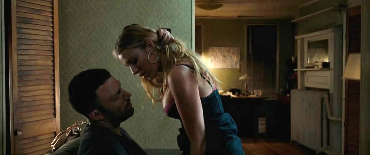 Gucci reccomend blake lively scene from savages scandalplanetcom