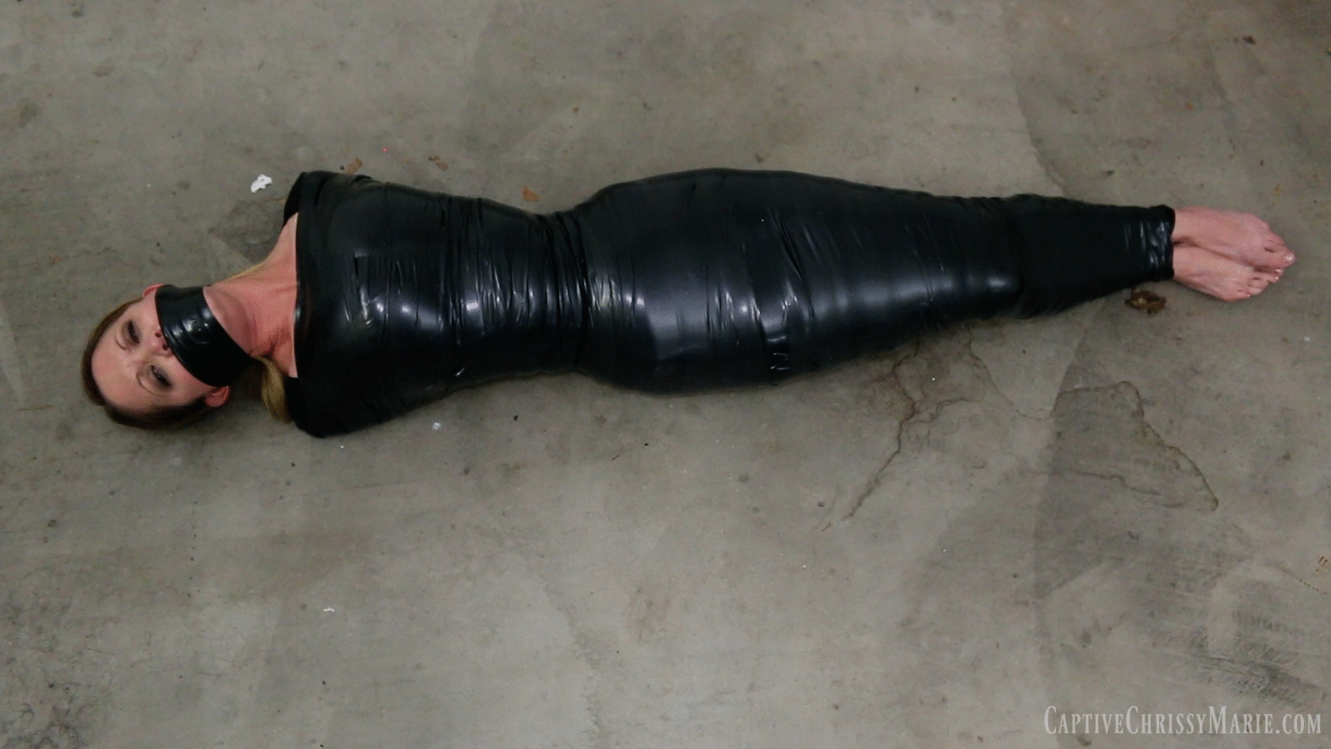 Rain D. reccomend fully bondage wrapping