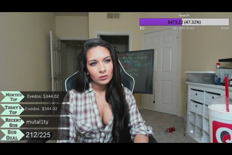 Twitch streamer flashing tits live