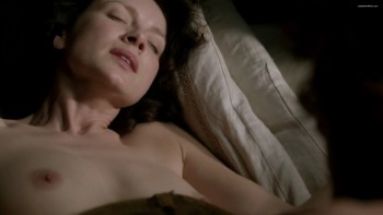 Caitriona balfe lotte verbeek outlander scenes