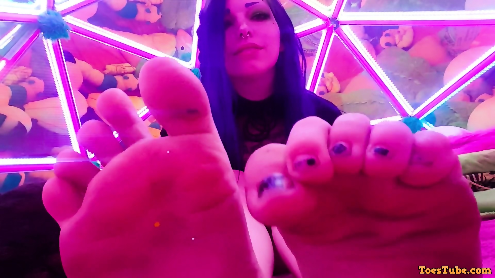 Sixlet recommendet festival foot goth boots worship filthy