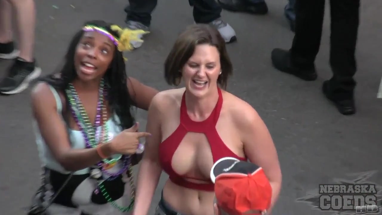 Smoke reccomend mardi gras girls flashing